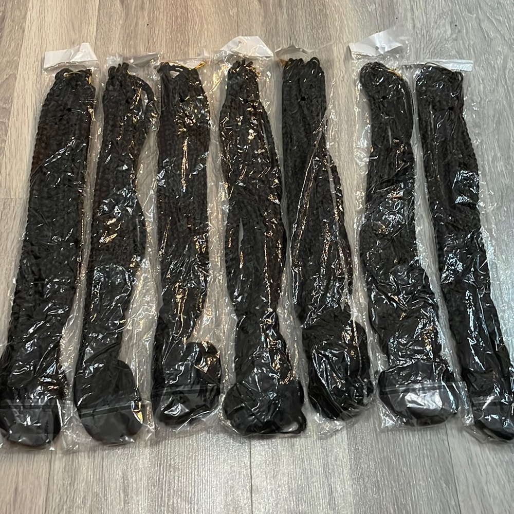 Pack of Black braids